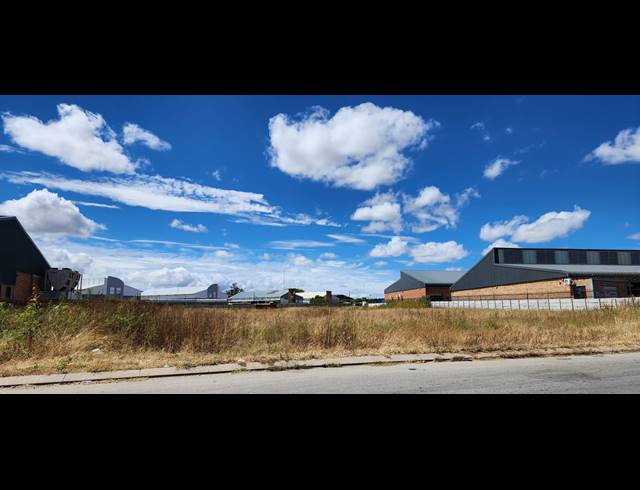 1,819M² VACANT LAND FOR SALE IN MAGNA VIA INDUSTRIAL